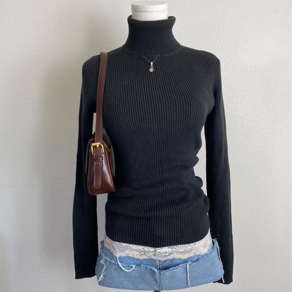 Vintage Y2K Gap Black Ribbed Long Sleeve Turtleneck Sweater Preppy Minimalist